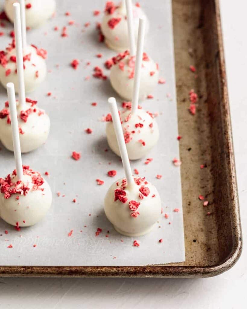 cake pops can dry stick-side-up on baking sheet